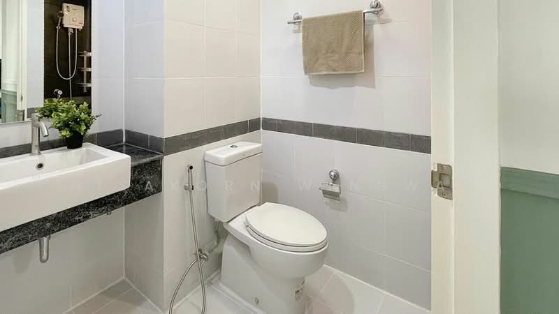A Space Asoke-Ratchada, Bangkok, 624 Asoke-Dindaeng Road, Din Daeng, Bangkok, 1 Bedroom, 34 sqm, Condo For Sale, by Nisakorn Wingwat, 500459271 - DDproperty.com