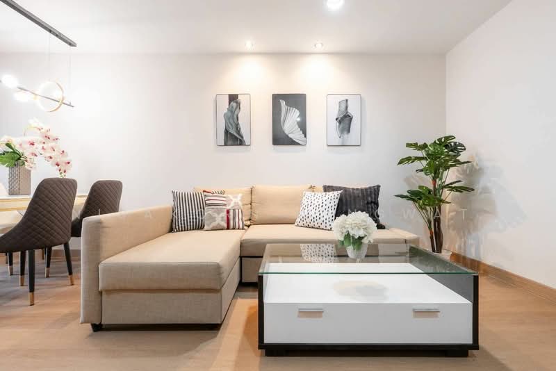 The Waterford Diamond Tower Sukhumvit, Bangkok, 758/18 Soi Sukhumvit 30/1, Sukhumvit Road, Khlong Toei, Bangkok, 2 Bedrooms, 68 sqm, Condo For Sale, by Nisakorn Wingwat, 500459281 - DDproperty.com
