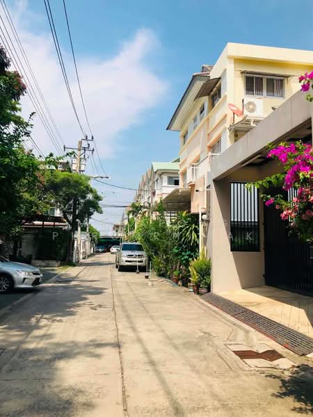 undefined, กรุงเทพ, ลาดพร้าว, กรุงเทพ, 382 ตร.ม., ทาวน์เฮ้าส์ ขาย, โดย Manapong Phromphitak, 500459284 - DDproperty.com
