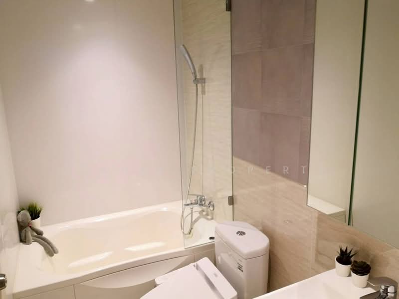 Runesu Thonglor 5, Bangkok, 82 Padi Madi Alley, Khlong Tan Nua, Watthana, Bangkok, 1 Bedroom, 35 sqm, Condo For Rent, by Connex Property, 500459291 - DDproperty.com