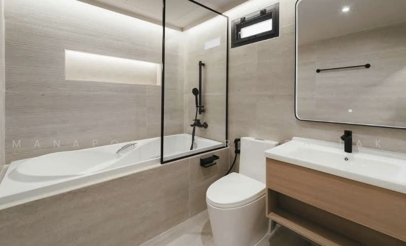 Regent 71 Place, Bangkok, Phra Kanong Nua, Watthana, Bangkok, 5 Bedrooms, 350 sqm, Townhouse For Rent, by Manapong Phromphitak, 500459296 - DDproperty.com