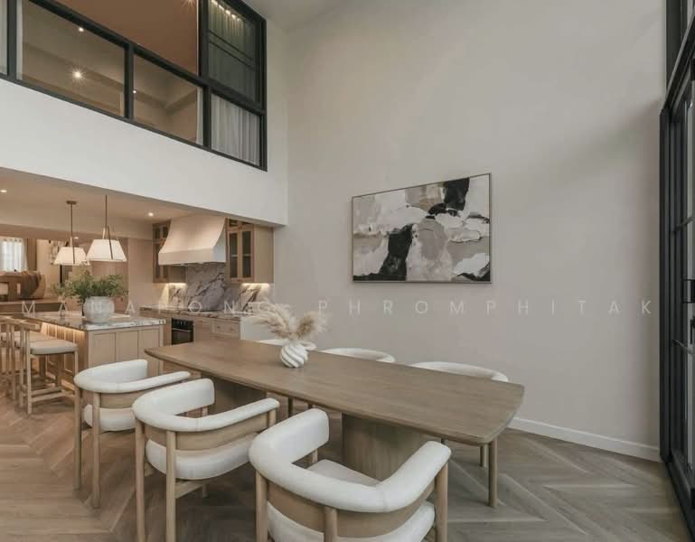 Regent 71 Place, Bangkok, Phra Kanong Nua, Watthana, Bangkok, 5 Bedrooms, 350 sqm, Townhouse For Rent, by Manapong Phromphitak, 500459296 - DDproperty.com