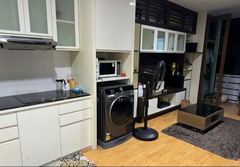 St Louis Grand Terrace, Bangkok, Soi Sathon 11 S Sathon Rd, Yan Nawa, Sathon, Bangkok, 1 Bedroom, 47 sqm, Condo For Rent, by Natrinee Aphirachatanon, 500459315 - DDproperty.com