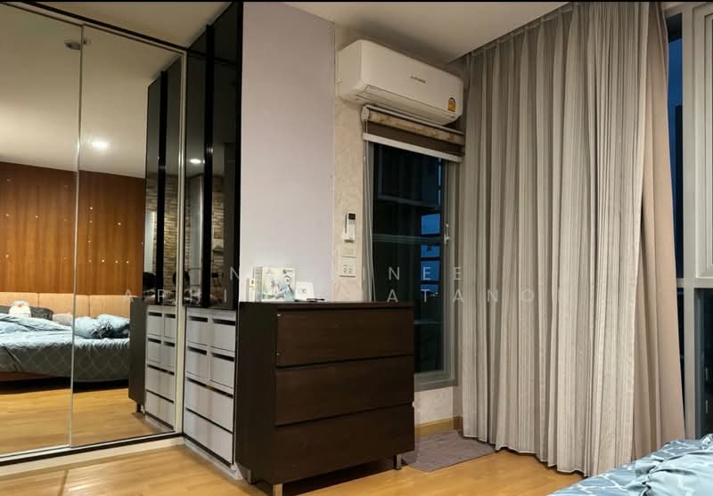 St Louis Grand Terrace, Bangkok, Soi Sathon 11 S Sathon Rd, Yan Nawa, Sathon, Bangkok, 1 Bedroom, 47 sqm, Condo For Rent, by Natrinee Aphirachatanon, 500459315 - DDproperty.com