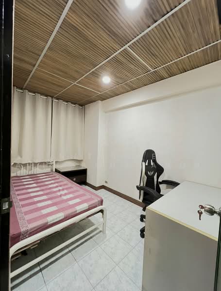 Thonglor Tower, Bangkok, Soi Thonglor, Sukhumvit 55 Road, Khlongtoei Nua, Watthana, Bangkok, 2 Bedrooms, 49 sqm, Condo For Rent, by Natrinee Aphirachatanon, 500459320 - DDproperty.com