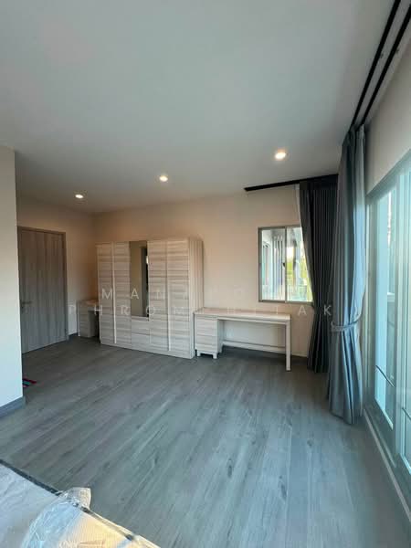 The Palm Krungthep Kreetha-Wongwaen, Bangkok, 29 Krungthep Kreetha Road, Saphan Sung, Bangkok, 4 Bedrooms, 308 sqm, Single Detached House For Rent, by Manapong Phromphitak, 500459343 - DDproperty.com