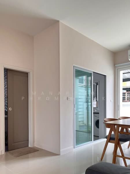Baan Klang Muang S-Sense Rama 9-Ladprao : บ้านกลางเมือง เอสเซ้นส์ พระราม 9-ลาดพร้าว, กรุงเทพ, ซอยลาดพร้าว 84 ถนนลาดพร้าว, วังทองหลาง, กรุงเทพ, 180 ตร.ม., ทาวน์เฮ้าส์ ให้เช่า, โดย Manapong Phromphitak, 500459359 - DDproperty.com