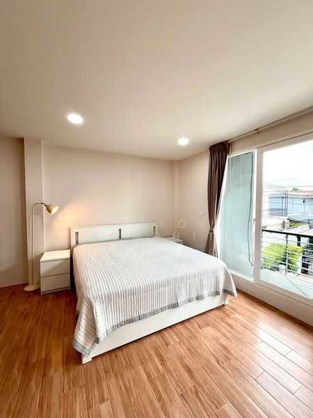 Baan Klang Muang S-Sense Rama 9-Ladprao : บ้านกลางเมือง เอสเซ้นส์ พระราม 9-ลาดพร้าว, กรุงเทพ, ซอยลาดพร้าว 84 ถนนลาดพร้าว, วังทองหลาง, กรุงเทพ, 180 ตร.ม., ทาวน์เฮ้าส์ ให้เช่า, โดย Manapong Phromphitak, 500459359 - DDproperty.com