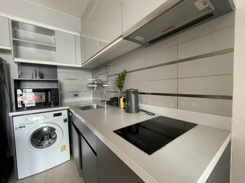 Wyne Sukhumvit, Bangkok, 1120 Sukhumvit Road, Phra Kanong, Khlong Toei, Bangkok, 1 Bedroom, 44 sqm, Condo For Rent, by Kittiya Chaiyasat, 500459394 - DDproperty.com