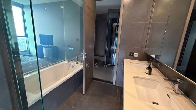 The Esse at Singha Complex, Bangkok, 1788 New Petchaburi Rd, Khlongtoei Nua, Watthana, Bangkok, 2 Bedrooms, 77 sqm, Condo For Rent, by Boonraksa Sopak, 500459419 - DDproperty.com
