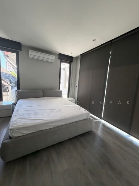 บ้าน 3-ห้องนอน, กรุงเทพ, คลองตันเหนือ, วัฒนา, กรุงเทพ, 350 ตร.ม., บ้านเดี่ยว ให้เช่า, โดย Boonraksa Sopak, 500459431 - DDproperty.com