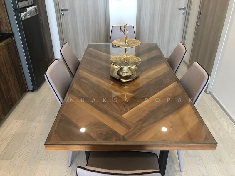 Noble Ploenchit, Bangkok, 1035 Ploenchit Road, Lumphini, Pathum Wan, Bangkok, 2 Bedrooms, 75 sqm, Condo For Rent, by Boonraksa Sopak, 500459441 - DDproperty.com