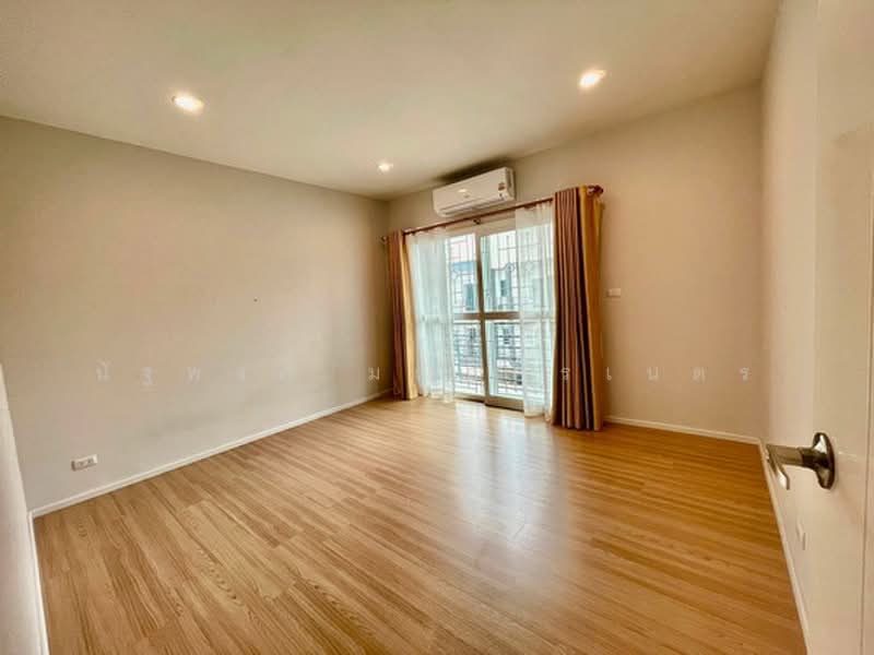 Baan Klang Muang Suanluang, Bangkok, On Nut Road, Dok Mai, Prawet, Bangkok, 3 Bedrooms, 175 sqm, Townhouse For Rent, by นัฐพงค์ มณีอัครเนตร, 500459464 - DDproperty.com