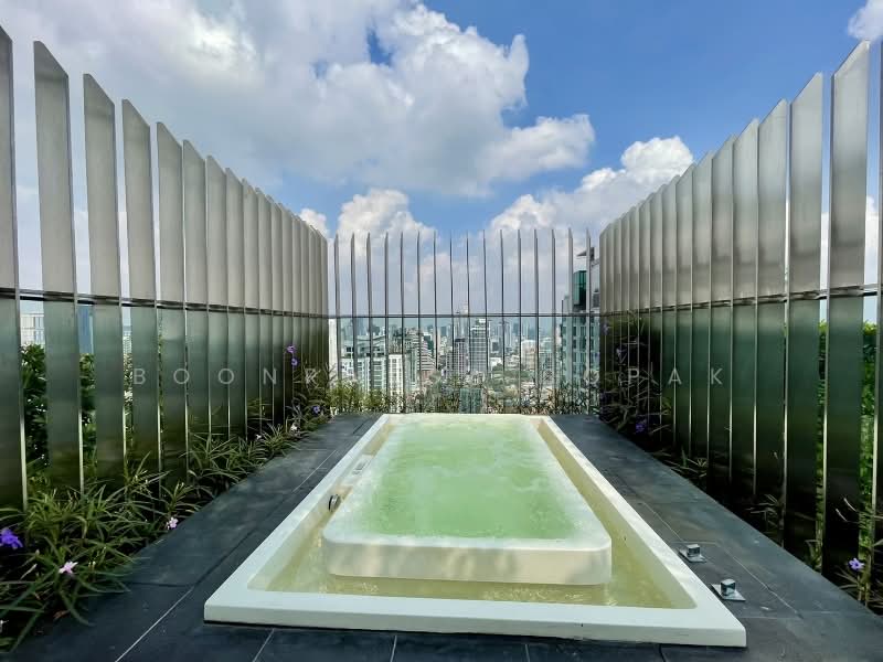 Wyndham Residence, Bangkok, 388 Ratchadaphisek Road, Khlong Toei, Bangkok, 1 Bedroom, 35 sqm, Condo For Rent, by Boonraksa Sopak, 500459472 - DDproperty.com