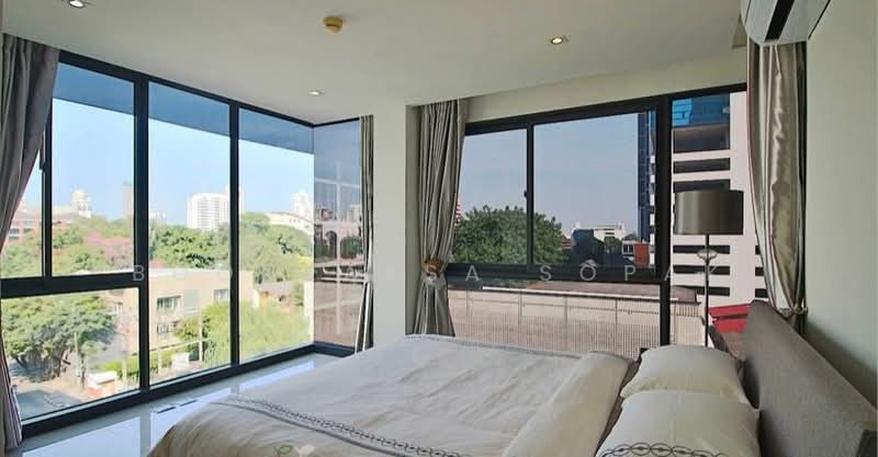 Socio Reference 61, Bangkok, Sukhumvit 61, Khlongtoei Nua, Watthana, Bangkok, 2 Bedrooms, 67 sqm, Condo For Rent, by Boonraksa Sopak, 500459474 - DDproperty.com