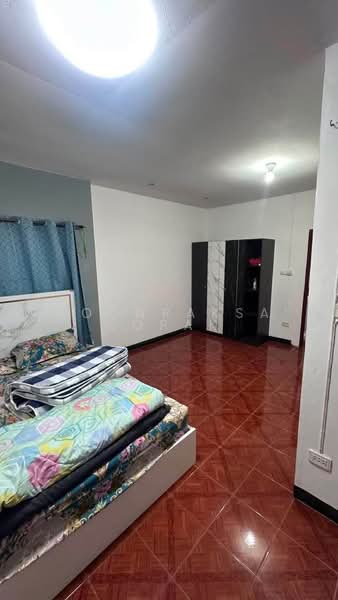 5-BR Townhouse, Bangkok, Bang Chak, Phra Khanong, Bangkok, 5 Bedrooms, 132 sqm, Townhouse For Rent, by Boonraksa Sopak, 500459501 - DDproperty.com