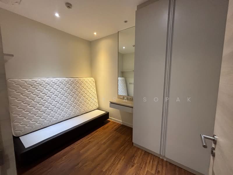 Baan Santisuk, Bangkok, 97 Soi Sukhumvit 38, Phra Kanong, Khlong Toei, Bangkok, 3 Bedrooms, 96 sqm, Apartment For Rent, by Boonraksa Sopak, 500459522 - DDproperty.com