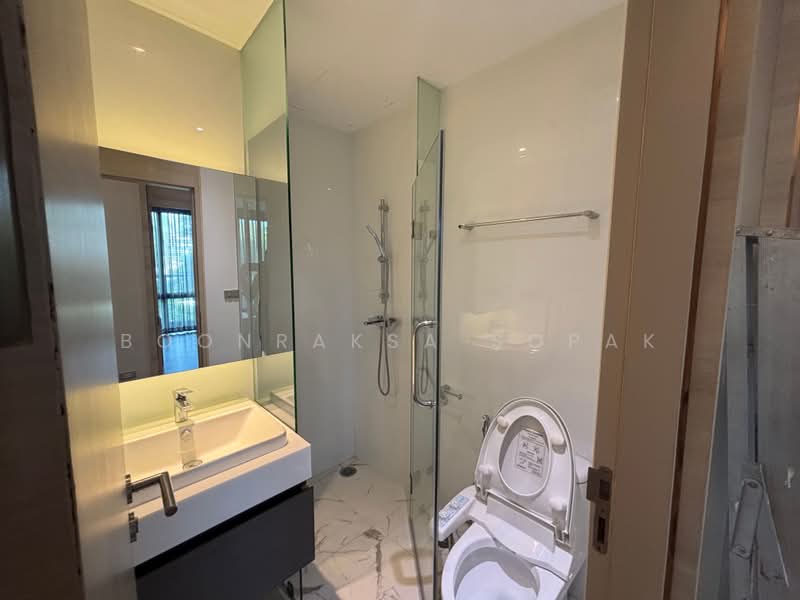 Baan Santisuk, Bangkok, 97 Soi Sukhumvit 38, Phra Kanong, Khlong Toei, Bangkok, 3 Bedrooms, 96 sqm, Apartment For Rent, by Boonraksa Sopak, 500459522 - DDproperty.com