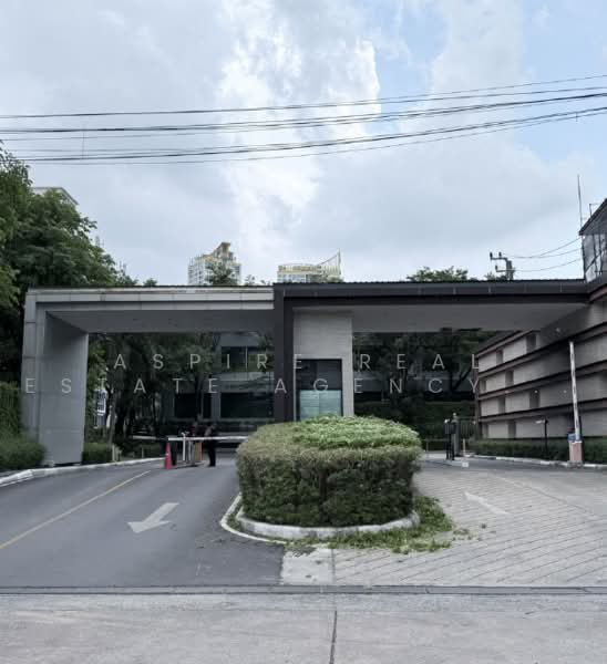 2-Storey Office Building, Rama 9, Bangkok, Bang Kapi, Huai Khwang, Bangkok, , 7,640 sqm, Office Space For Sale, by Aspire Real Estate Agency Co., Ltd., 500459528 - DDproperty.com