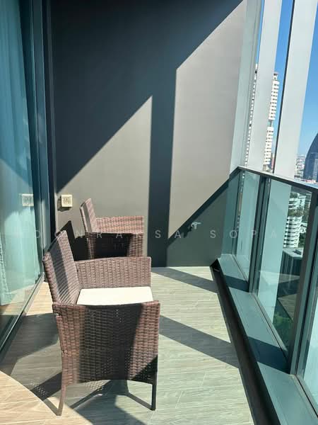 The Estelle Phrom Phong, Bangkok, 131 Soi Sukhumvit 26, Khong Tan, Khlong Toei, Bangkok, 1 Bedroom, 57 sqm, Condo For Rent, by Boonraksa Sopak, 500459544 - DDproperty.com