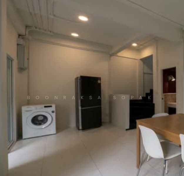 Khlong Tan Niwet Village, Bangkok, Khlong Tan Nuea, Watthana, Khlong Tan Nua, Watthana, Bangkok, 3 Bedrooms, 150 sqm, Single Detached House For Rent, by Boonraksa Sopak, 500459597 - DDproperty.com