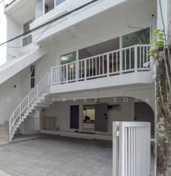 Khlong Tan Niwet Village, Bangkok, Khlong Tan Nuea, Watthana, Khlong Tan Nua, Watthana, Bangkok, 3 Bedrooms, 150 sqm, Single Detached House For Rent, by Boonraksa Sopak, 500459597 - DDproperty.com