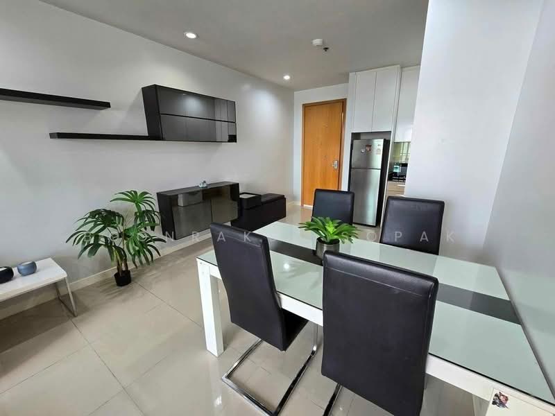 Circle Condominium, Bangkok, 1674 Soi Petchaburi 36 Petchaburi Road, Makkasan, Ratchathewi, Bangkok, 2 Bedrooms, 75 sqm, Condo For Rent, by Boonraksa Sopak, 500459602 - DDproperty.com