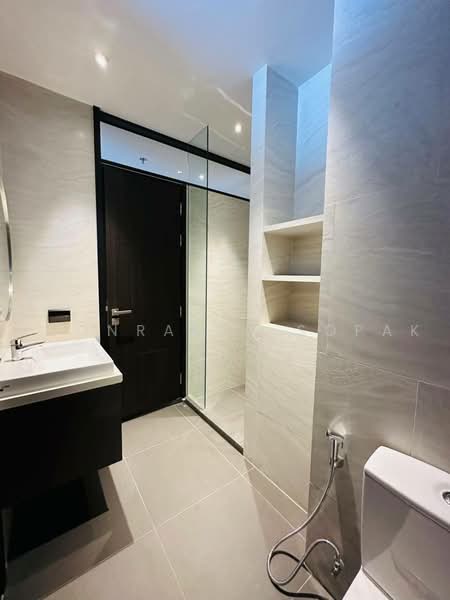The FINE Bangkok Thonglor-Ekamai, Bangkok, Soi Ekamai, Khlong Tan Nua, Watthana, Bangkok, 2 Bedrooms, 56 sqm, Condo For Rent, by Boonraksa Sopak, 500459607 - DDproperty.com