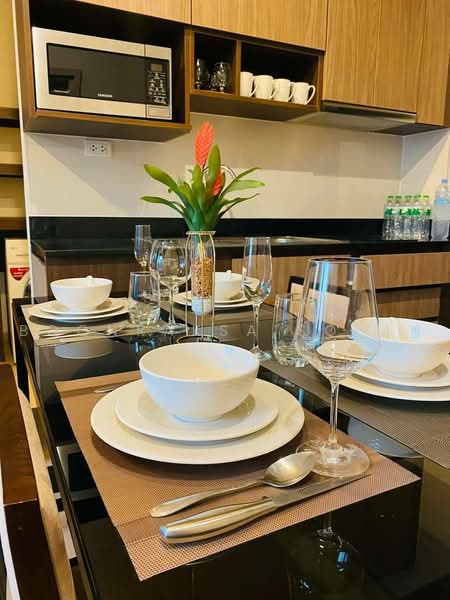 The Capital Ekamai-Thonglor, Bangkok, 2898 New Petchaburi Rd, Bang Kapi, Huai Khwang, Bangkok, 2 Bedrooms, 60 sqm, Condo For Rent, by Boonraksa Sopak, 500459617 - DDproperty.com