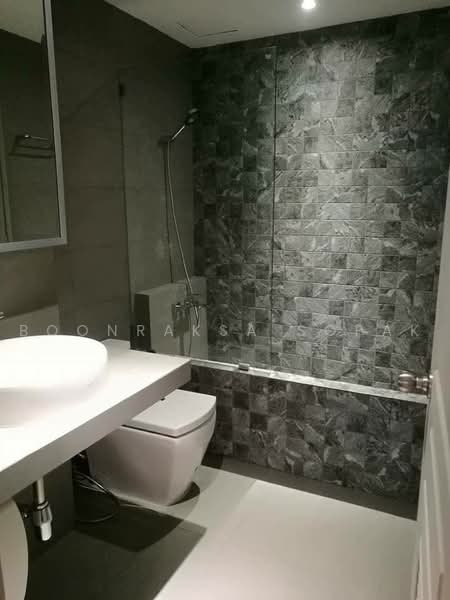 The Waterford Diamond Tower Sukhumvit, Bangkok, 758/18 Soi Sukhumvit 30/1, Sukhumvit Road, Khlong Toei, Bangkok, 3 Bedrooms, 120 sqm, Condo For Rent, by Boonraksa Sopak, 500459620 - DDproperty.com