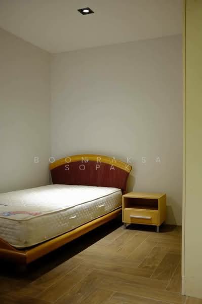 The Waterford Diamond Tower Sukhumvit, Bangkok, 758/18 Soi Sukhumvit 30/1, Sukhumvit Road, Khlong Toei, Bangkok, 3 Bedrooms, 120 sqm, Condo For Rent, by Boonraksa Sopak, 500459620 - DDproperty.com