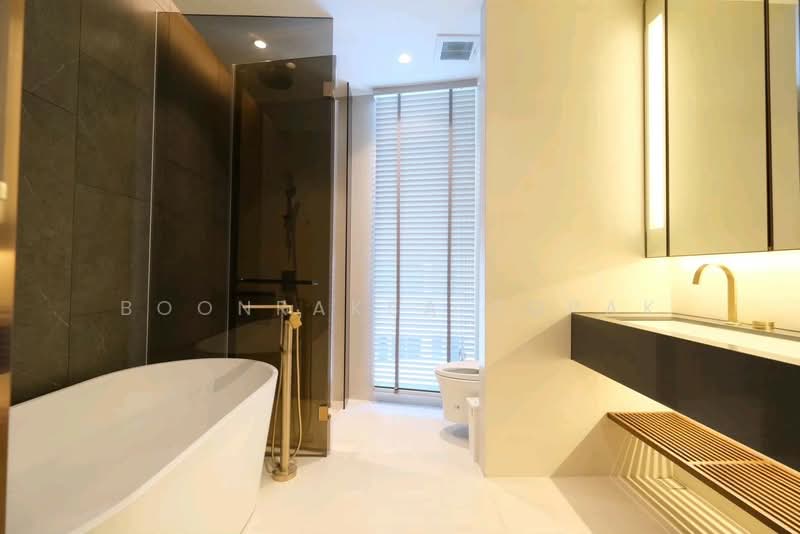 The Lofts Ekkamai, Bangkok, 1415 Sukhumvit Road, Phra Kanong Nua, Watthana, Bangkok, 3 Bedrooms, 160 sqm, Condo For Rent, by Boonraksa Sopak, 500459626 - DDproperty.com