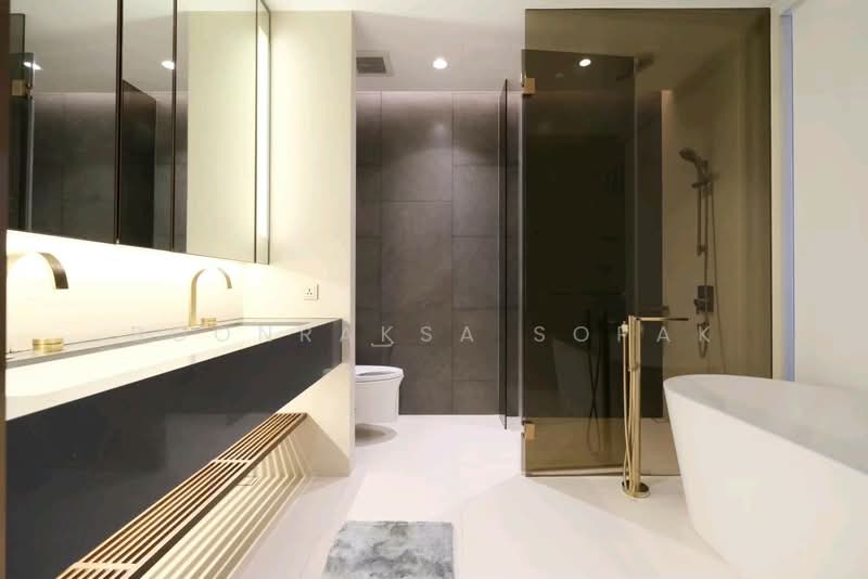 The Lofts Ekkamai, Bangkok, 1415 Sukhumvit Road, Phra Kanong Nua, Watthana, Bangkok, 3 Bedrooms, 160 sqm, Condo For Rent, by Boonraksa Sopak, 500459626 - DDproperty.com