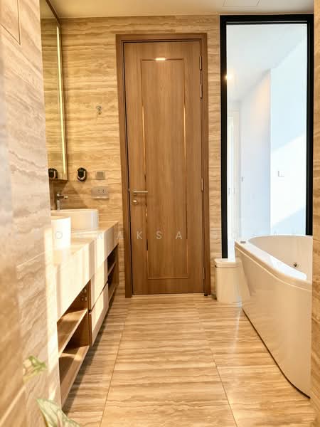 Celes Asoke, Bangkok, 8-10 Sukhumvit 21, Khlongtoei Nua, Watthana, Bangkok, 3 Bedrooms, 131 sqm, Condo For Rent, by Boonraksa Sopak, 500459637 - DDproperty.com