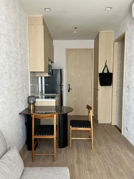 Noble State 39, Bangkok, 35 Soi Sukhumvit 39, Khlong Tan Nua, Watthana, Bangkok, 1 Bedroom, 30 sqm, Condo For Rent, by Boonraksa Sopak, 500459642 - DDproperty.com