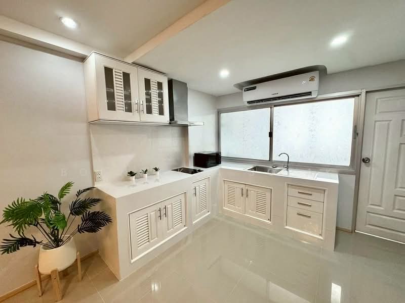 Siam Condominium, Bangkok, Rama 9, Huai Khwang, Bangkok, 2 Bedrooms, 72 sqm, Condo For Rent, by Boonraksa Sopak, 500459644 - DDproperty.com