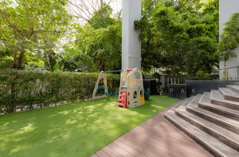 Circle Condominium, Bangkok, 1674 Soi Petchaburi 36 Petchaburi Road, Makkasan, Ratchathewi, Bangkok, 2 Bedrooms, 75 sqm, Condo For Rent, by Boonraksa Sopak, 500459674 - DDproperty.com