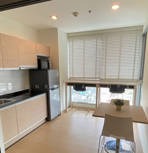 Rhythm Ratchada, Bangkok, 558 Ratchadaphisek Road, Samsen Nok, Huai Khwang, Bangkok, Studio, 45 sqm, Condo For Rent, by Boonraksa Sopak, 500459682 - DDproperty.com