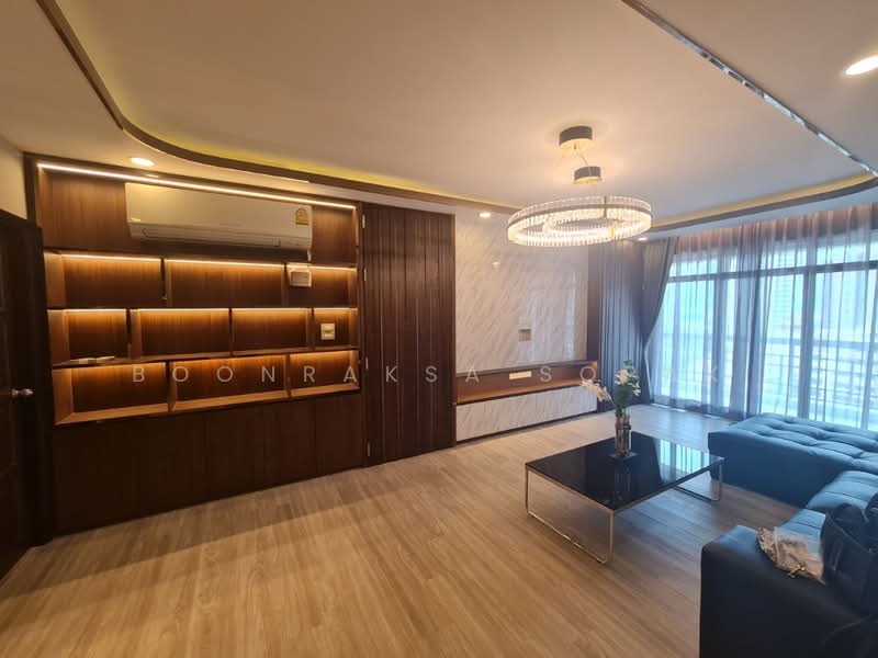 Royal Castle Sukhumvit, Bangkok, 30 Soi Sukhumvit 39, Khlongtoei Nua, Watthana, Bangkok, 3 Bedrooms, 139 sqm, Condo For Rent, by Boonraksa Sopak, 500459684 - DDproperty.com