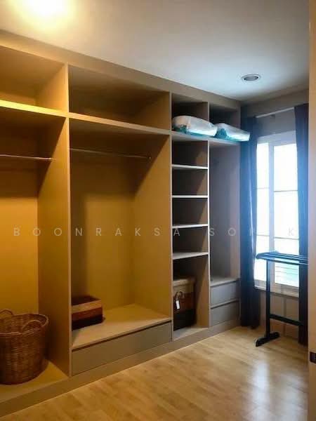 Baan Klang Muang S-Sense Rama 9-Ladprao, Bangkok, Soi Ladprao 84, Ladprao Road, Wang Thonglang, Bangkok, 3 Bedrooms, 167 sqm, Townhouse For Rent, by Boonraksa Sopak, 500459693 - DDproperty.com