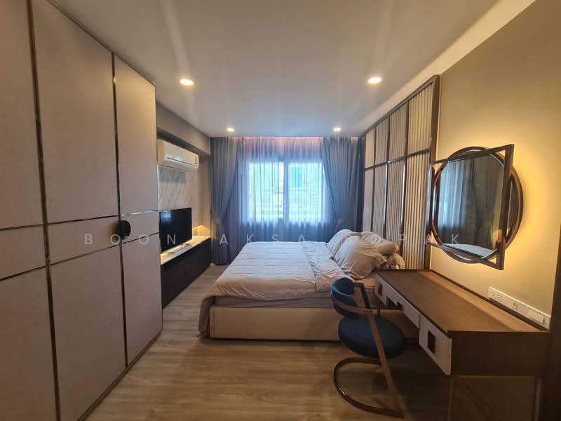 Royal Castle Sukhumvit, Bangkok, 30 Soi Sukhumvit 39, Khlongtoei Nua, Watthana, Bangkok, 3 Bedrooms, 140 sqm, Condo For Rent, by Boonraksa Sopak, 500459697 - DDproperty.com