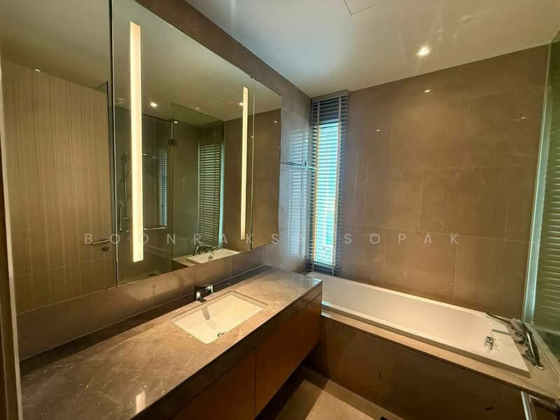 Magnolias Waterfront Residences, Bangkok, 259 Charoen Nakhon Road, Khlong Ton Sai, Khlong San, Bangkok, 2 Bedrooms, 102 sqm, Condo For Rent, by Boonraksa Sopak, 500459699 - DDproperty.com