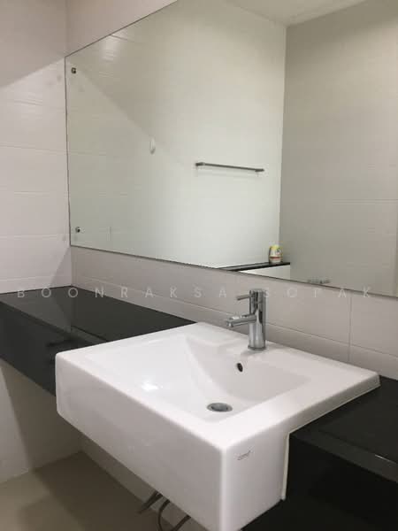 IDEO Ratchada-Huaikwang, Bangkok, 62 Pracharajbumpen Road, Huai Khwang, Bangkok, 2 Bedrooms, 60 sqm, Condo For Rent, by Boonraksa Sopak, 500459703 - DDproperty.com