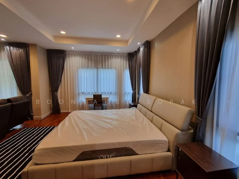 Grand Bangkok Boulevard Sathorn-Kanlapaphruek, Bangkok, Kanlapaphruek Road, Bang Khae, Bangkok, 5 Bedrooms, 400 sqm, Single Detached House For Rent, by Boonraksa Sopak, 500459711 - DDproperty.com