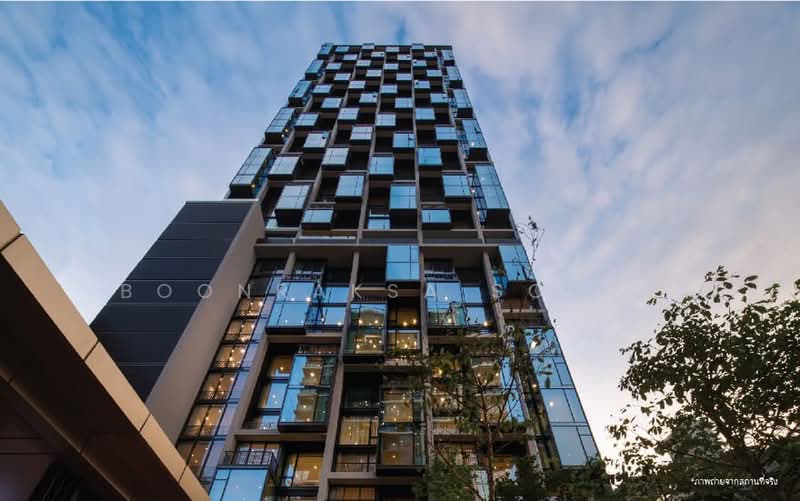 28 Chidlom, Bangkok, 28 Chit Lom Alley, Lumphini, Pathum Wan, Bangkok, Studio, 34 sqm, Condo For Rent, by Boonraksa Sopak, 500459728 - DDproperty.com