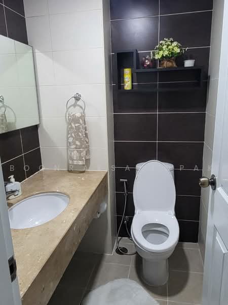Lumpini Suite Sukhumvit 41, Bangkok, Soi Sukhumvit 41, Khlong Tan Nua, Watthana, Bangkok, 2 Bedrooms, 70 sqm, Condo For Rent, by Boonraksa Sopak, 500459730 - DDproperty.com