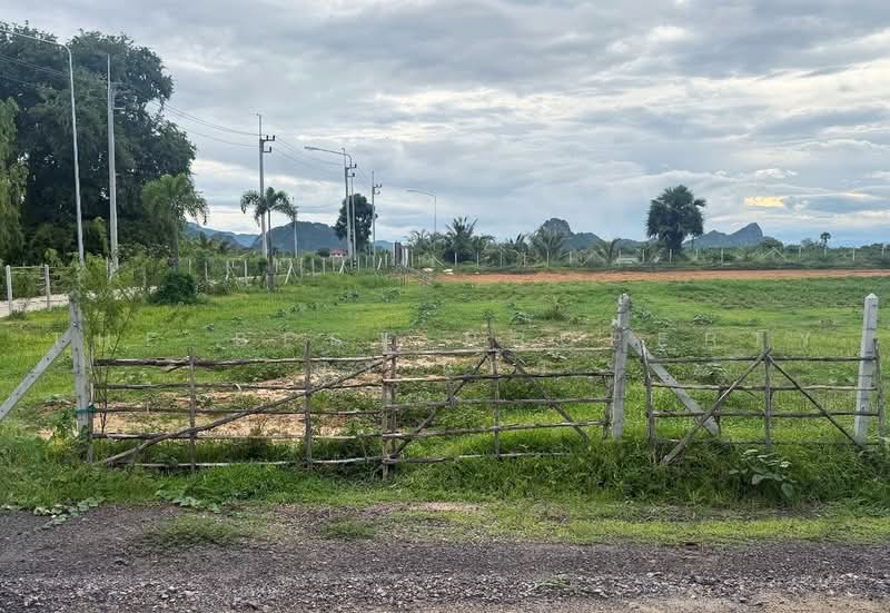 ที่ดินชะอำ เพชรบุรี, เพชรบุรี, บางเก่า, ชะอำ, เพชรบุรี, 3,200 ตร.ม., ที่ดิน ขาย, โดย The Best Property กุ้งแก้ว, 500459802 - DDproperty.com