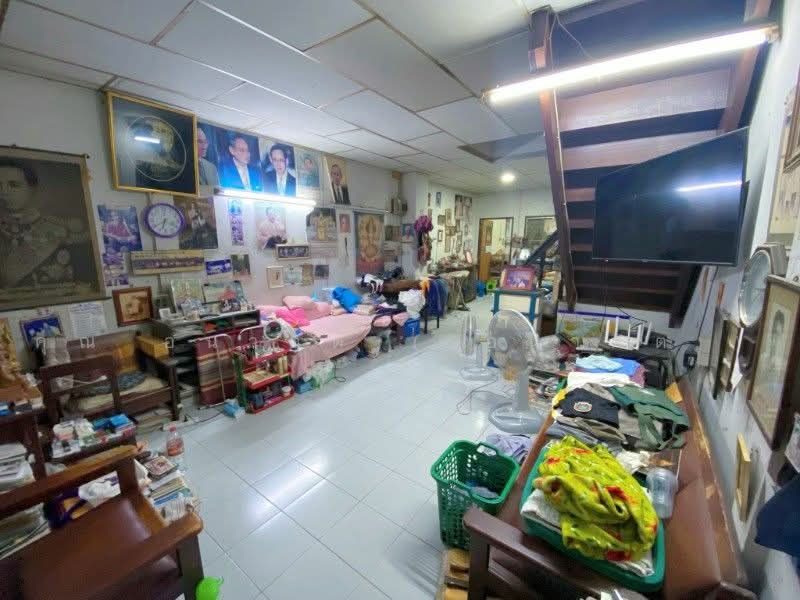 ทาวน์เฮ้าส์ ซอย เรวดี 32 หมู่บ้านสามัคคีวิลเลจ 1 ราคาถูกมาก, Nonthaburi, เรวดี, Talat Kwan, Muang Nonthaburi, Nonthaburi, 2 Bedrooms, 100 sqm, Townhouse For Sale, by คุณ อนาคต ( อนาคต ), 500459809 - DDproperty.com