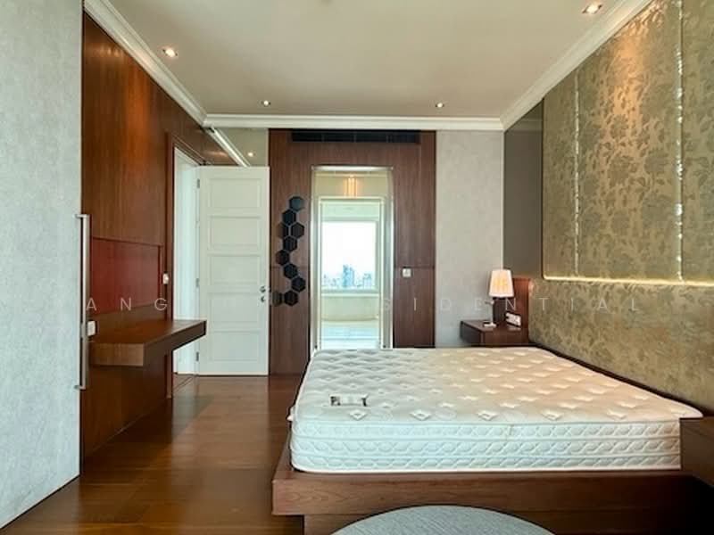 Royce Private Residences, Bangkok, 61 Soi Sukhumvit 31, Khlongtoei Nua, Watthana, Bangkok, 4 Bedrooms, 250 sqm, Condo For Rent, by Bangkok Residential, 500459814 - DDproperty.com