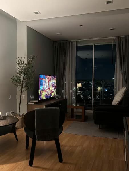 Le Luk Condominium, Bangkok, 1599 291 Sukhumvit Rd, Phra Kanong Nua, Watthana, Bangkok, 1 Bedroom, 52 sqm, Condo For Rent, by Tanapat Jitwatcharakomol, 500459825 - DDproperty.com
